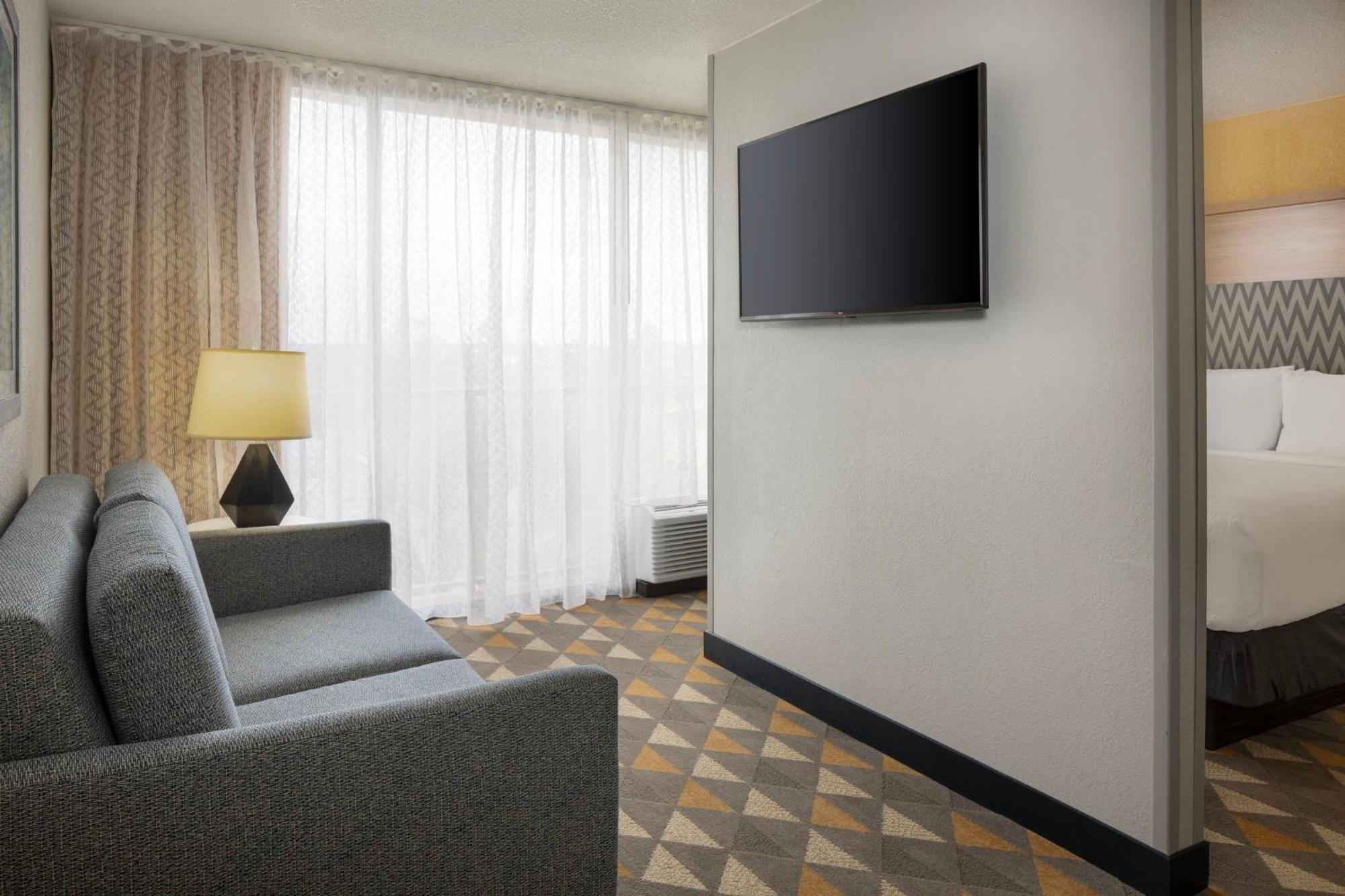 Holiday Inn & Suites Orlando Sw - Celebration Area By Ihg Кисими Екстериор снимка